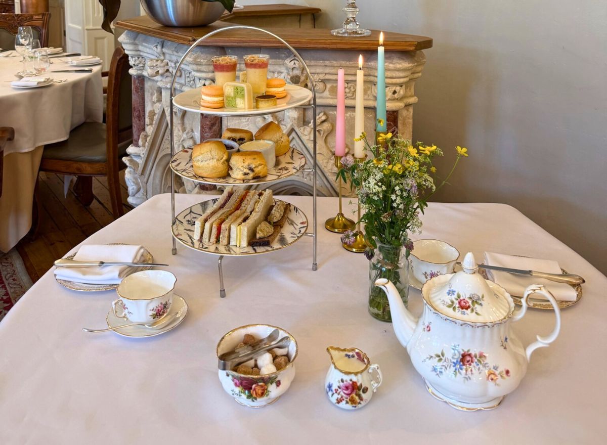 Family Afternoon Tea Experience - Berwick Lodge